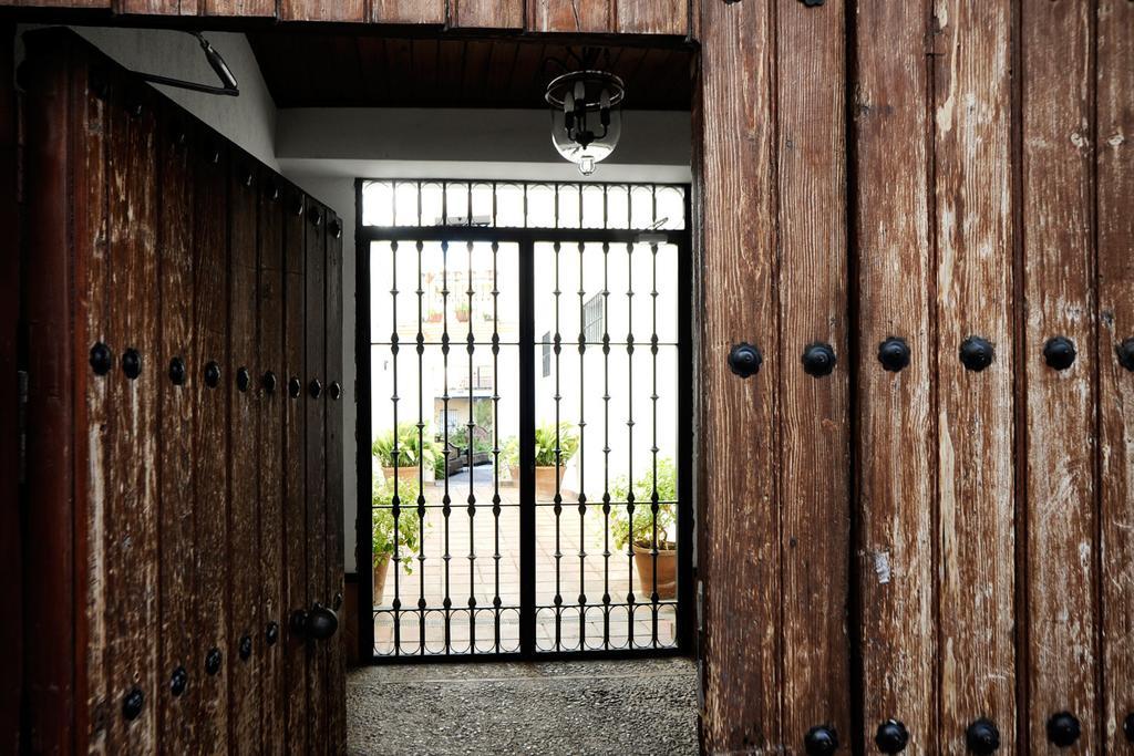 HSH Suites Corrala Triana Sevilla Exterior foto